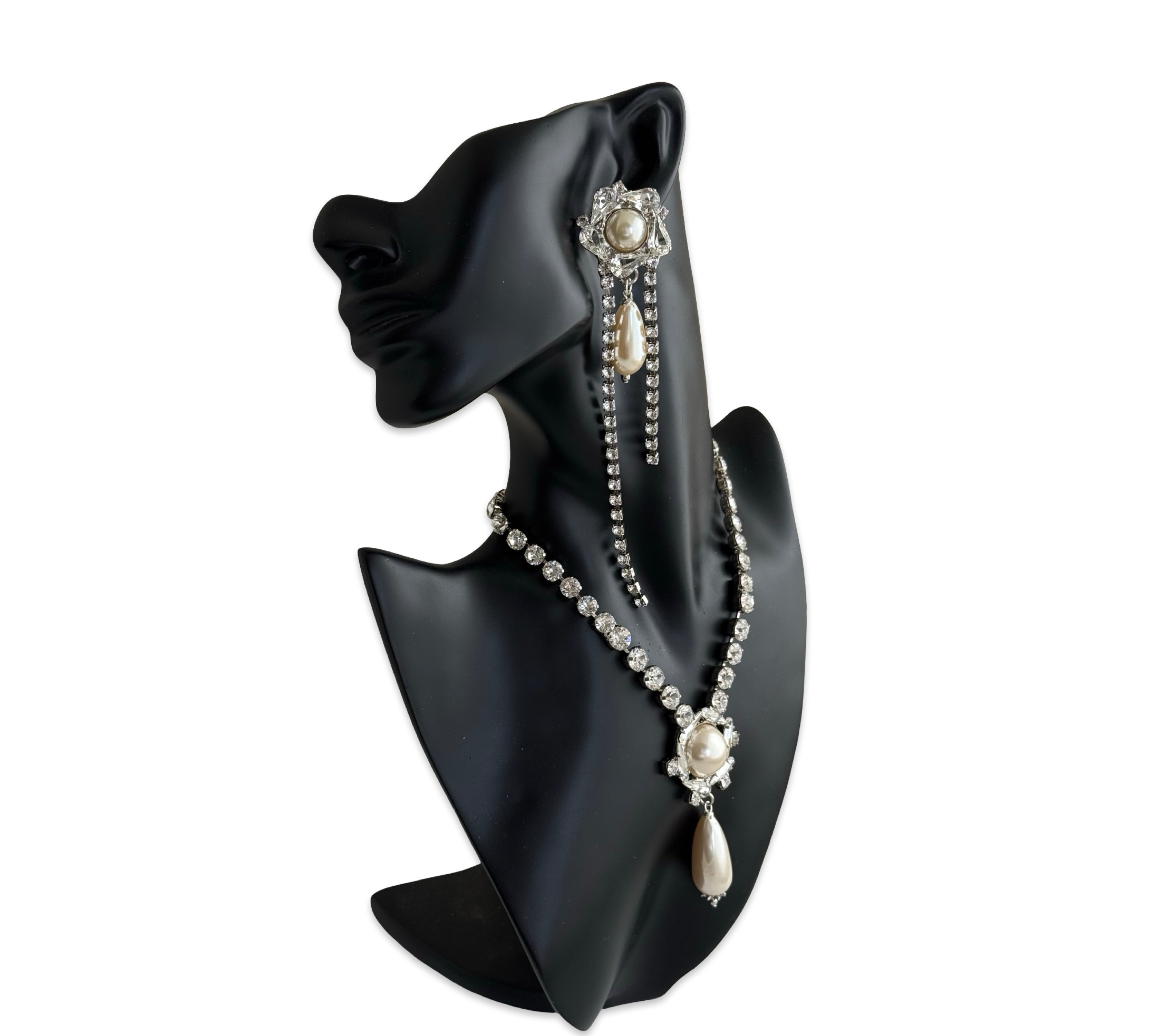 Crystal Pearl Universe - Galaxy Flower Necklace