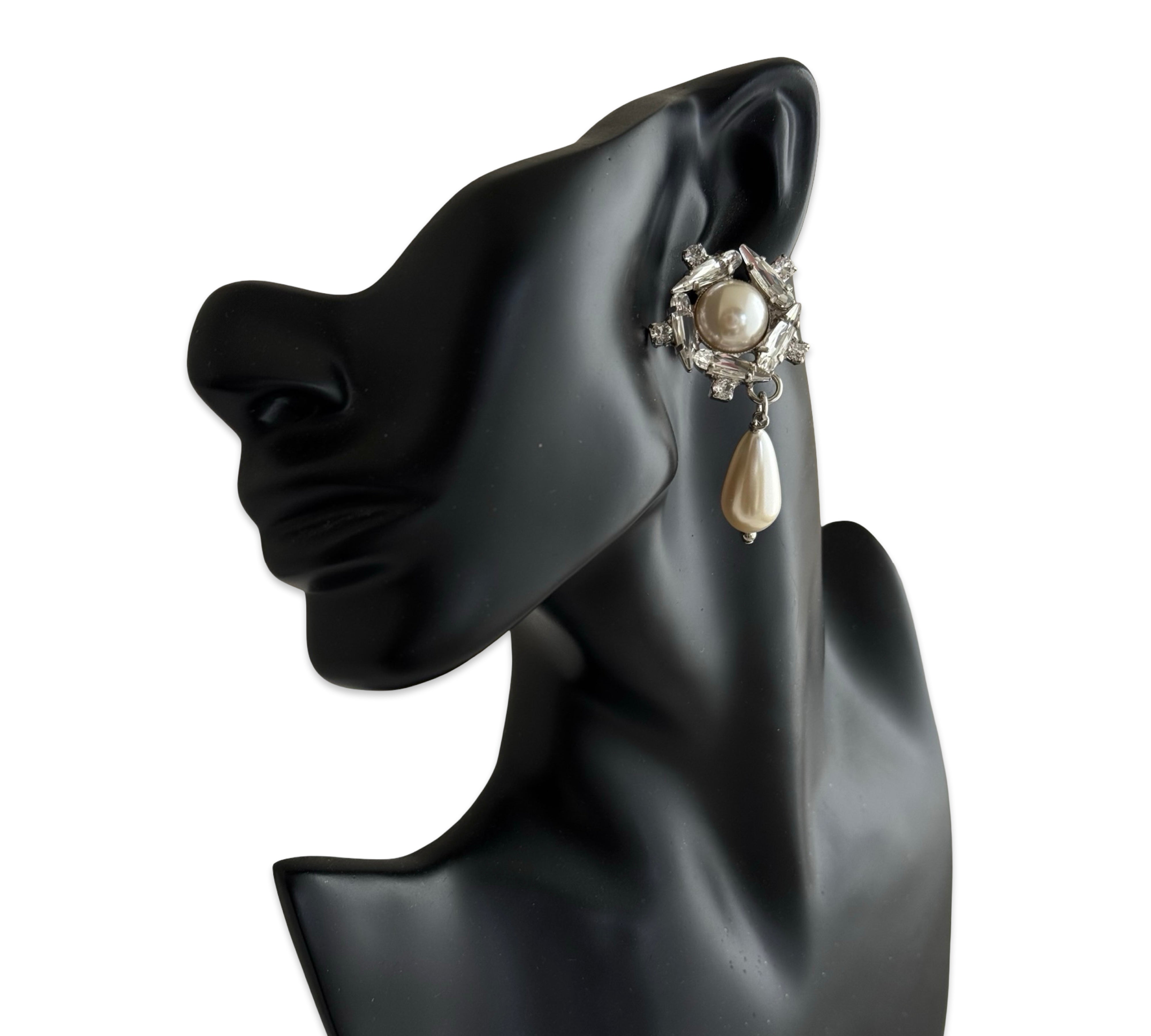 Crystal Pearl Universe - Galaxy Flower Stud With Pearl Drop