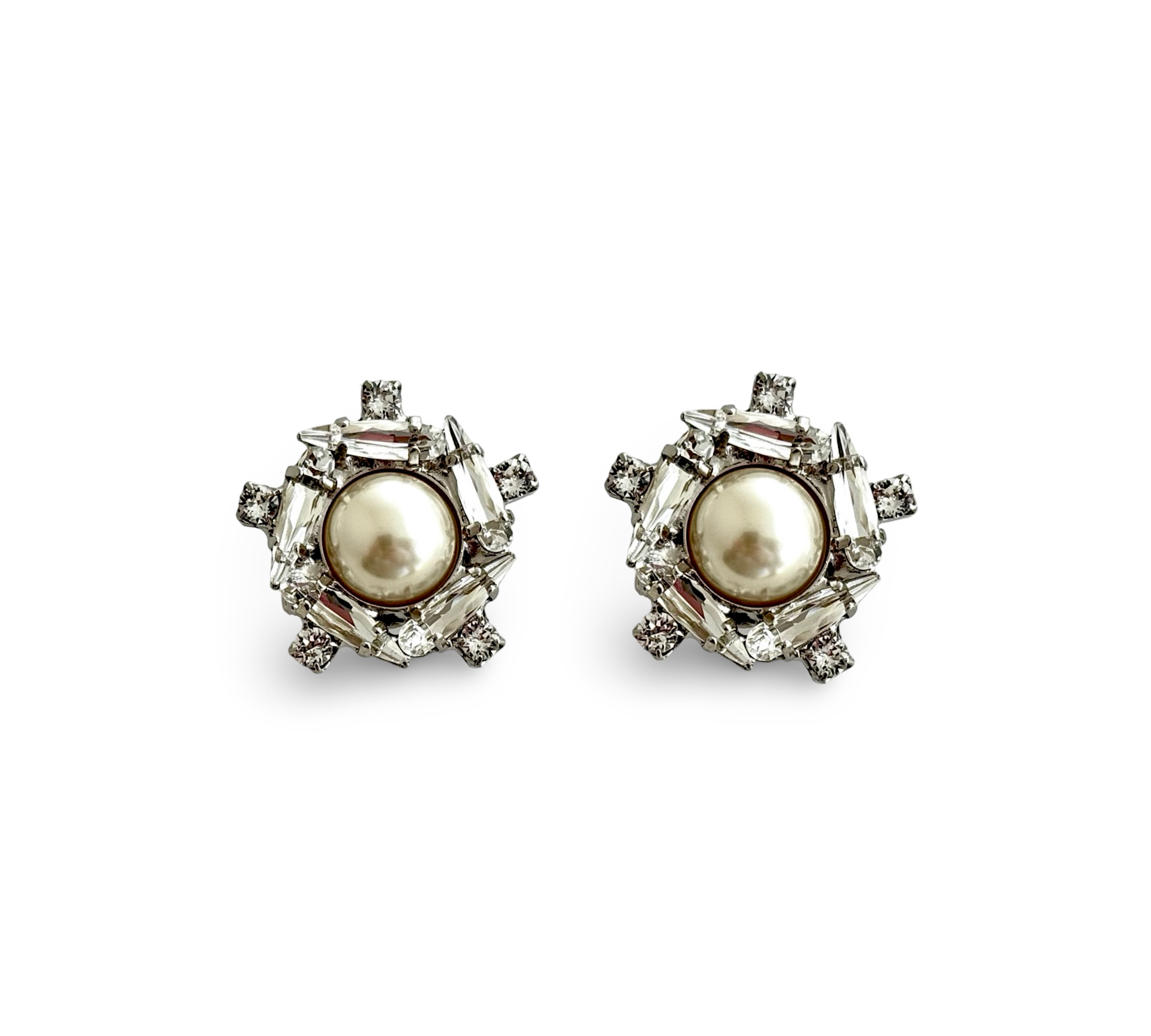 Crystal Pearl Universe - Galaxy Flower Stud