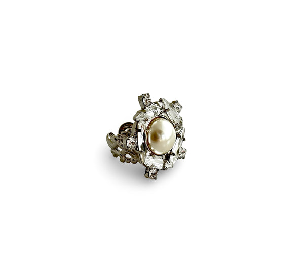 Crystal Pearl Universe - Galaxy Flower Ring