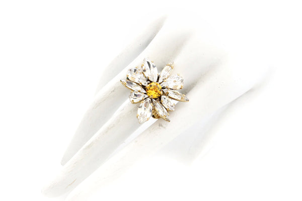 CRYSTAL DAISY RING
