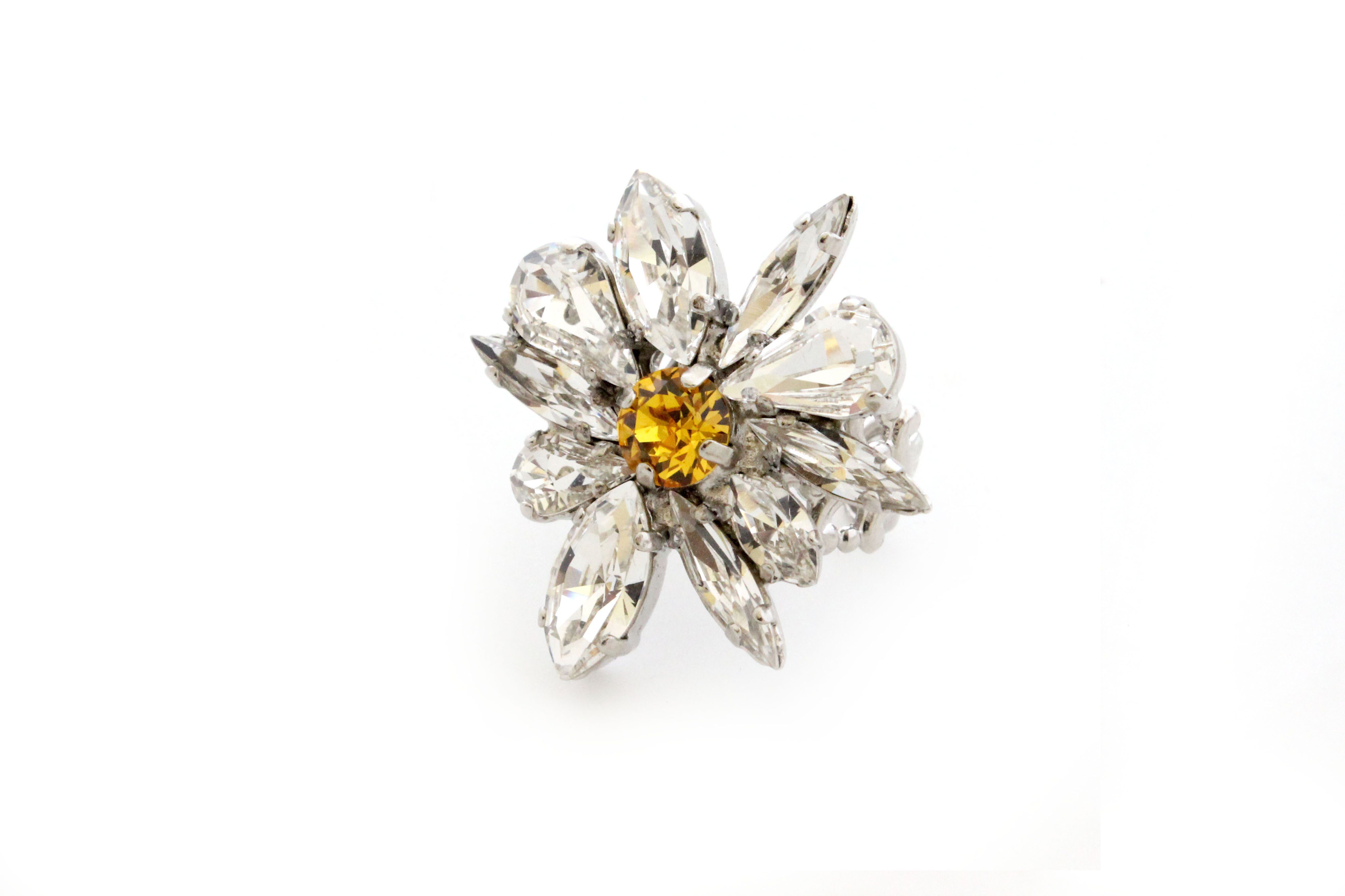 CRYSTAL DAISY RING
